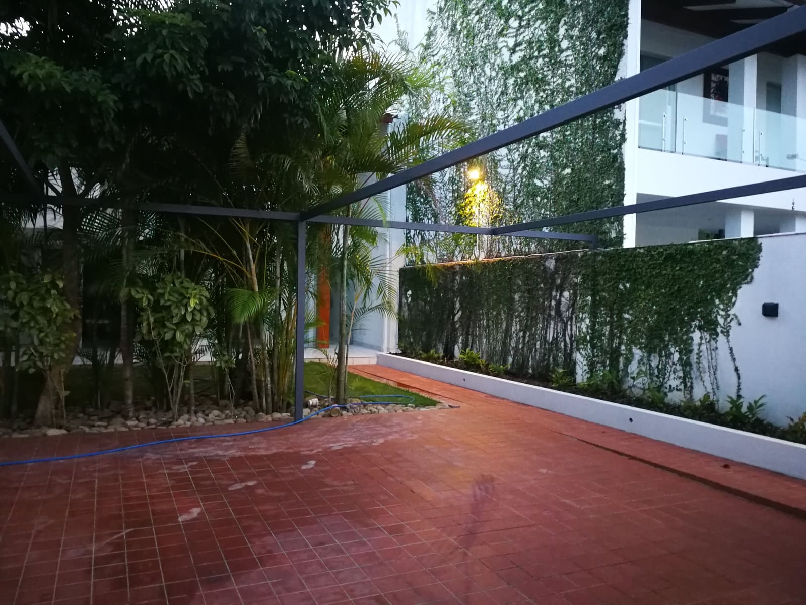 Casa Bifamiliar - Foto 2