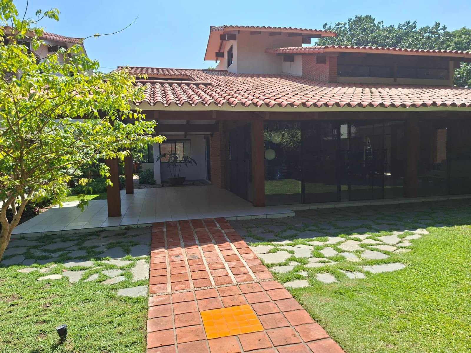 Casa en Condominio Dalí 8